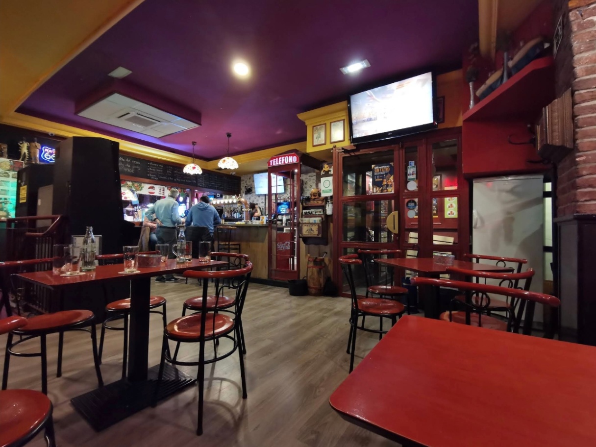 Café Bar Master